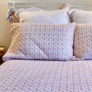 2 Loveshackfancy Shams